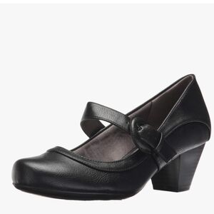 Life Stride Women's Black Loafers with Comfort Technology